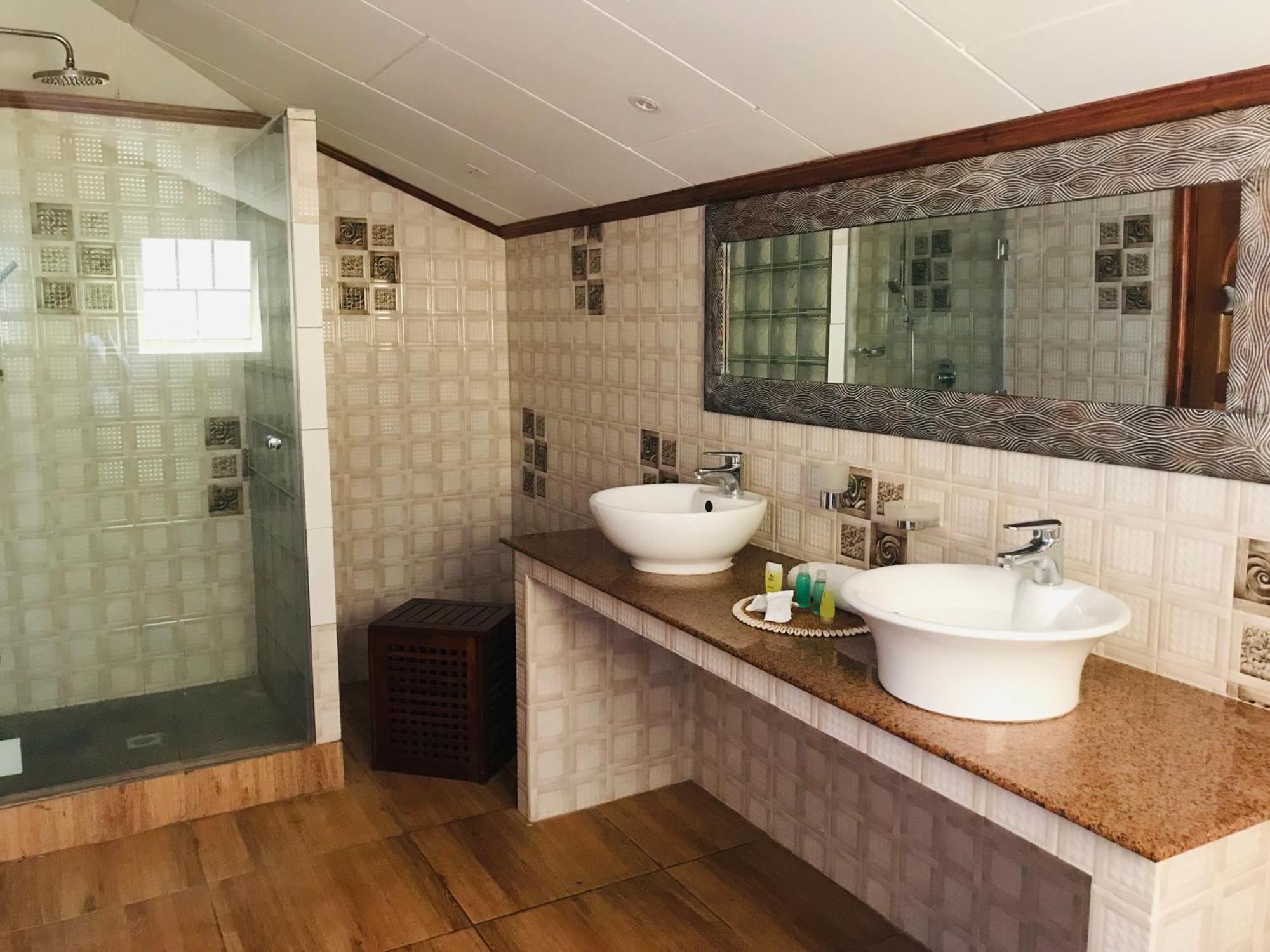 Villa Des Flots 拉迪格岛 外观 照片